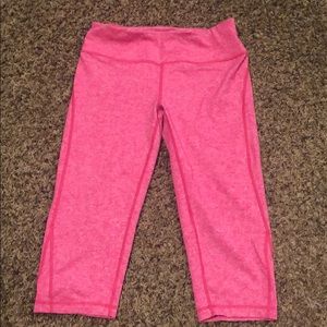 Zella brand crops in bright pink, size small.
